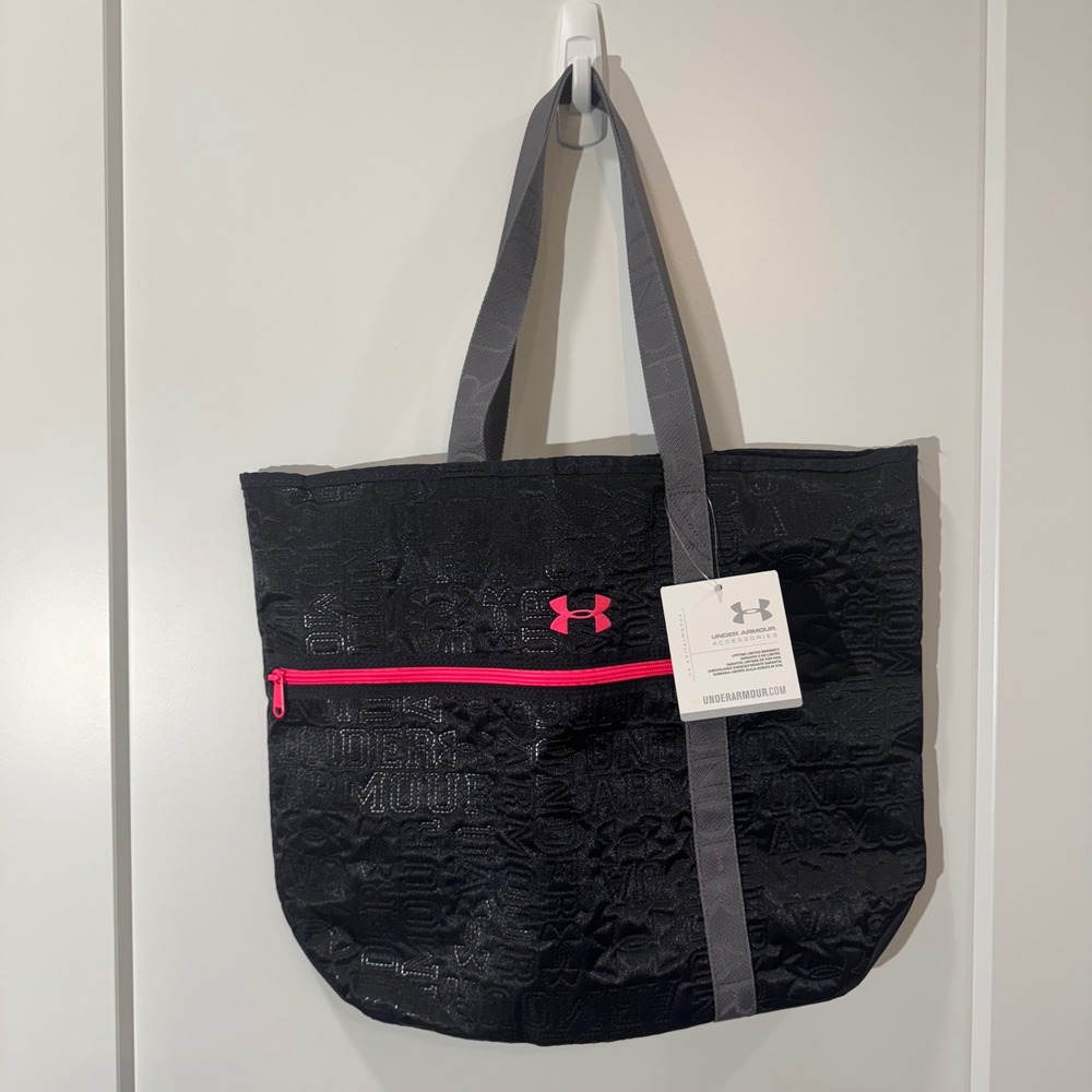 NWT Under Armour Black Tote Bag Pink Logo Womens Gym‎ Travel Shoulder Bag